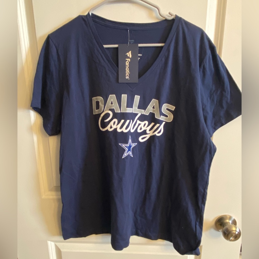 NWT Women’s Dallas Cowboys Shirt